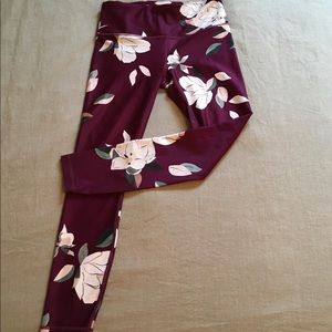 Athleta Elation 7/8 Tight sz S